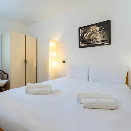 Bellavista Con Piscina Tatil Evi Soiano Del Lago